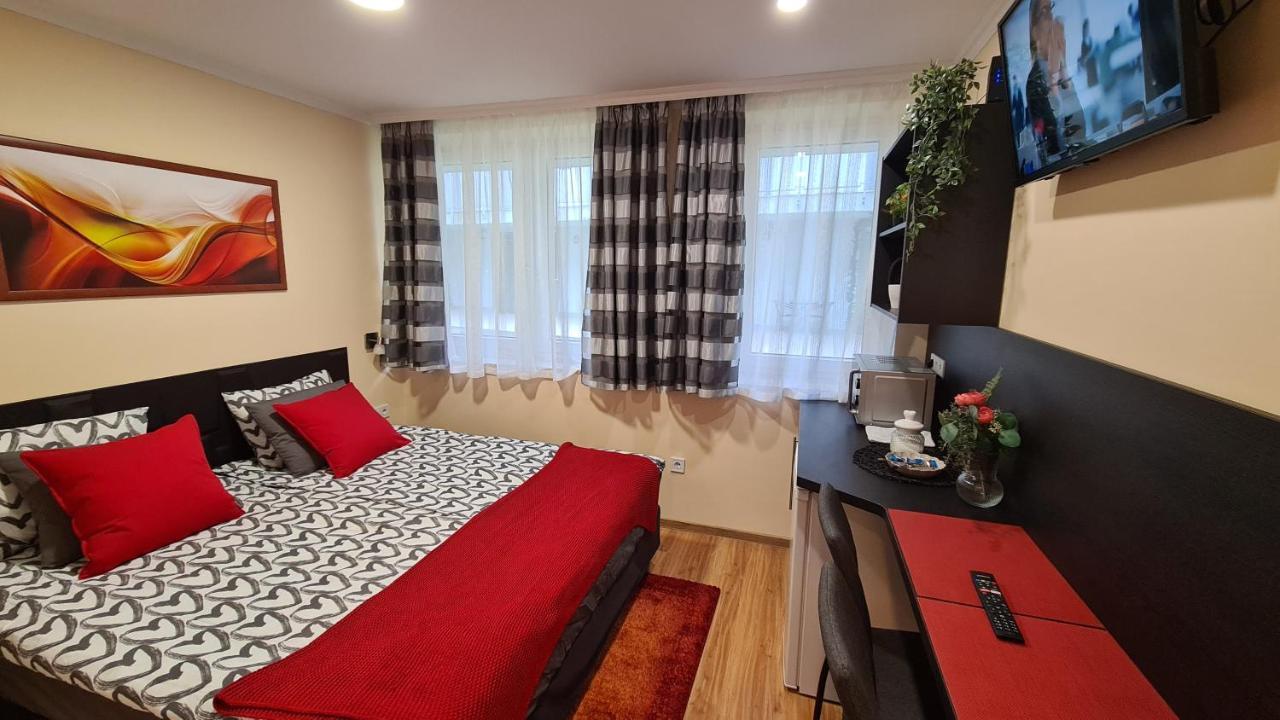 Lucsony Apartman Mosonmagyaróvár エクステリア 写真