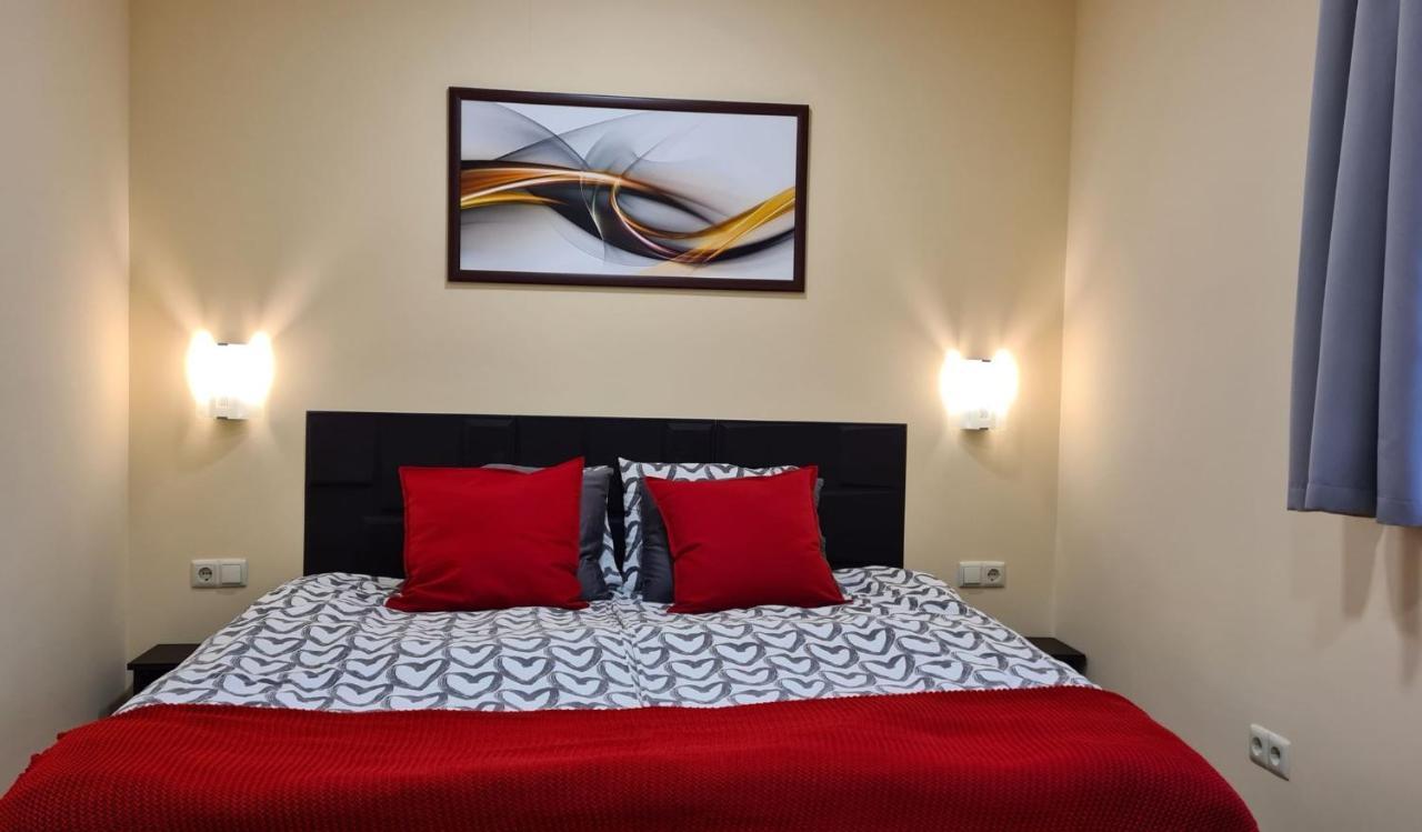 Lucsony Apartman Mosonmagyaróvár エクステリア 写真