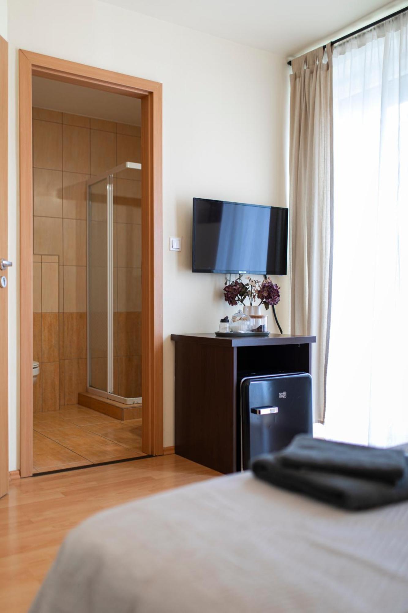 Lucsony Apartman Mosonmagyaróvár エクステリア 写真