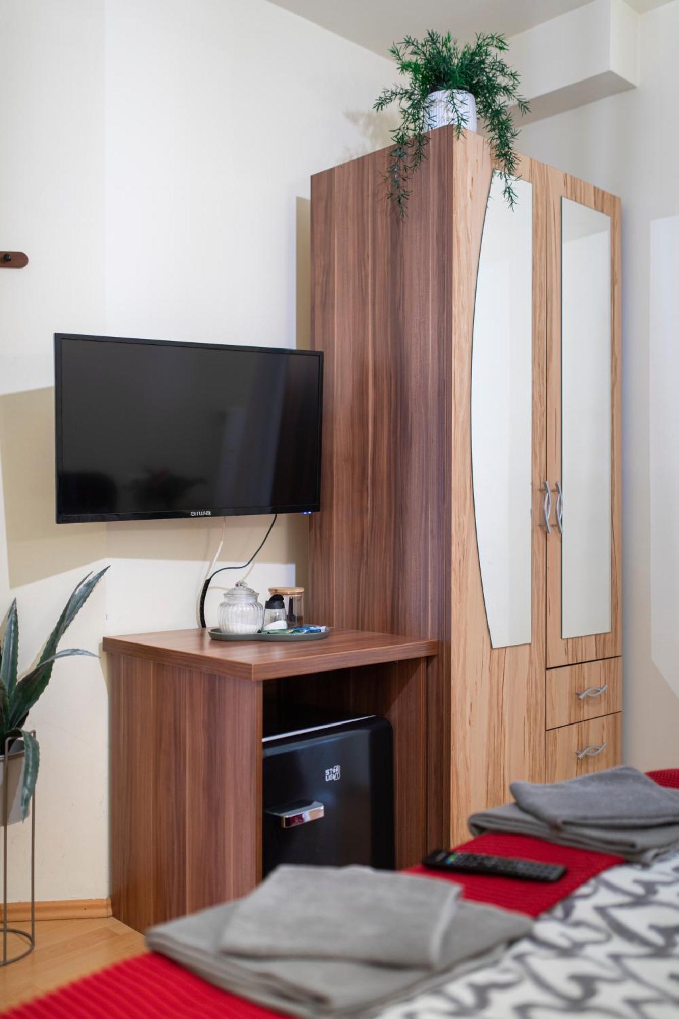 Lucsony Apartman Mosonmagyaróvár エクステリア 写真